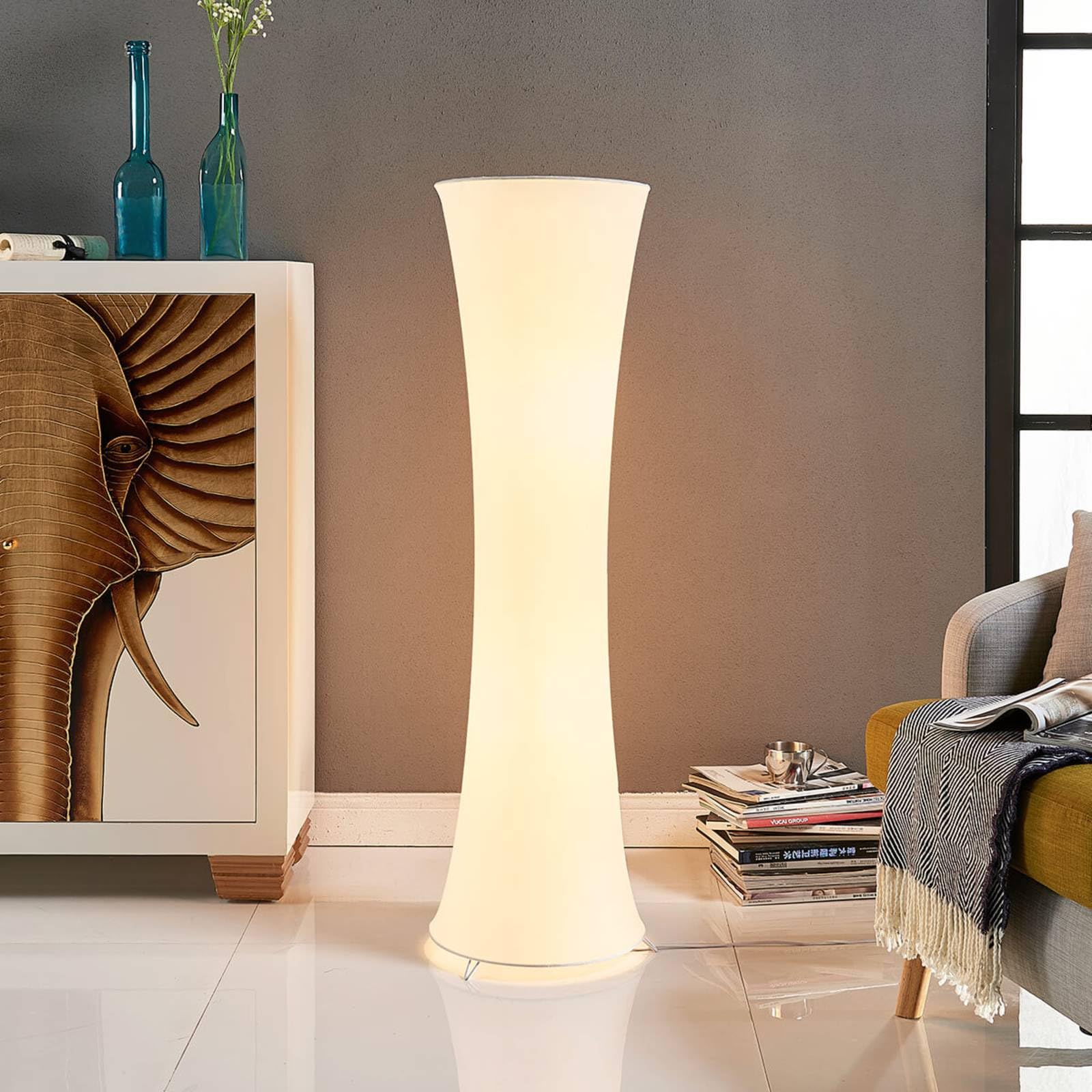 Lindby LED Lampadaire Sumani à intensité variable (Moderne) en Gris Métal e. a. pour Salon & Salle manger (à 2 lampes,), Sur Pied Lampe a de Sol Lindby LED Lampadaire Sumani à intensité variable (Moderne) en Gris Métal e. a. pour Salon & Salle manger (à 2 lampes,), Sur Pied Lampe a de Sol
