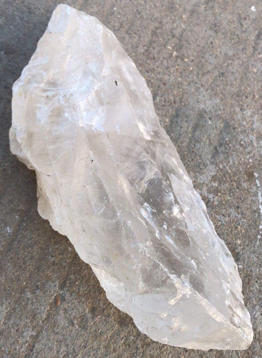 Luckeeper Varita de cristal de cuarzo transparente de 4 pulgadas, terapia de meditación de chakras de 6 facetas pulidas, 1 unidad