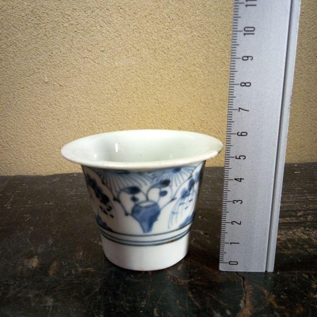 Amazon.co.jp: 古伊万里 染め付け 柳文猪口141 : ホーム＆キッチン