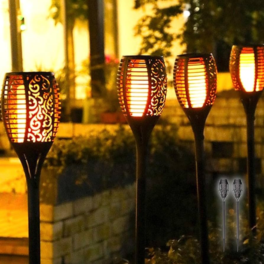 ドラえもん★未開封品等ブリリアントライト&ガーデンソーラーライト★送料無料 トレードワン ソーラーライト ガーデンライト レインボー 8本