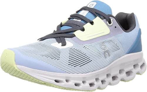 Womens Cloudstratus Sneaker