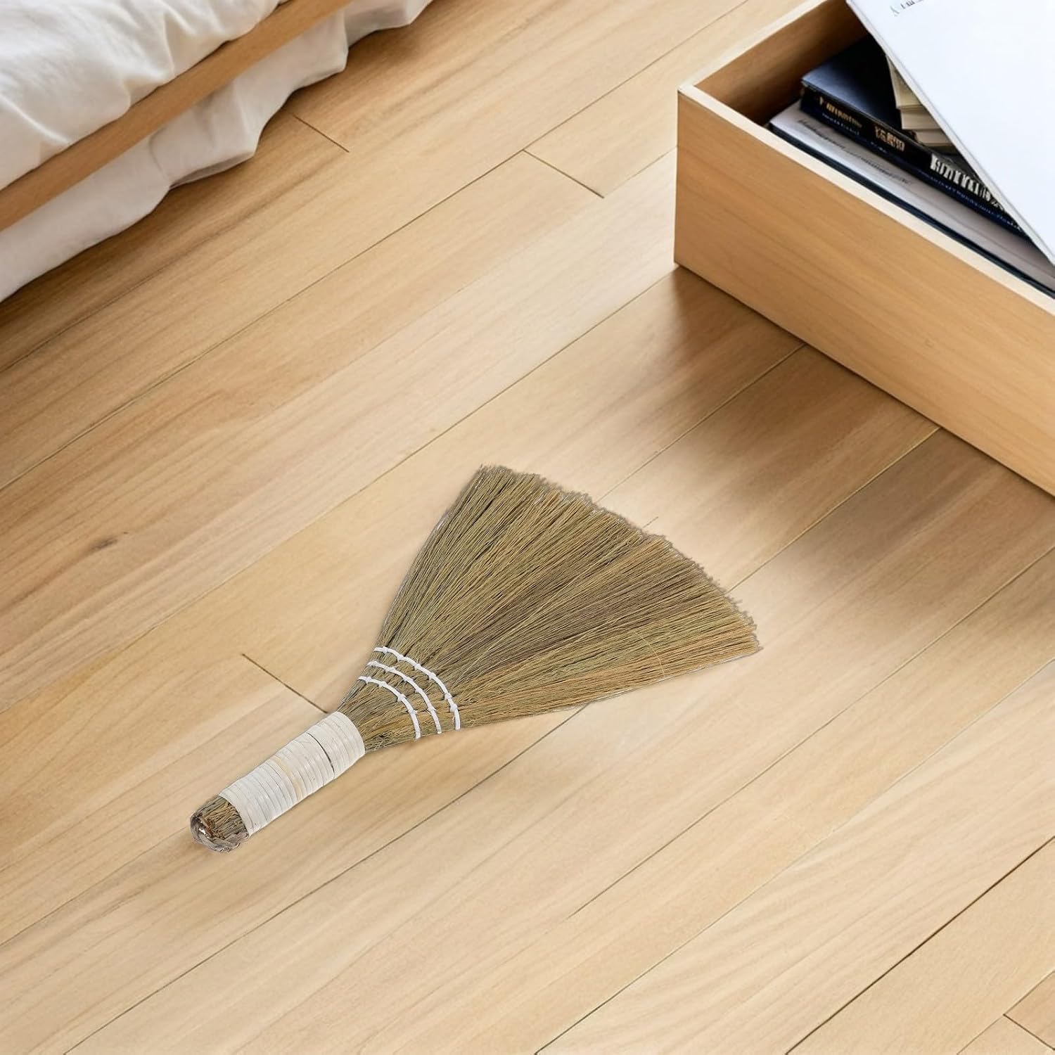 Levemolo 2pcs Natural Straw Hand-Woven Grass Brooms for Floor Cleaning, Small Miniature Indoor Broom Set with White Handle 20x28cm, Household Dust Removal Brush for Hardwood Floors