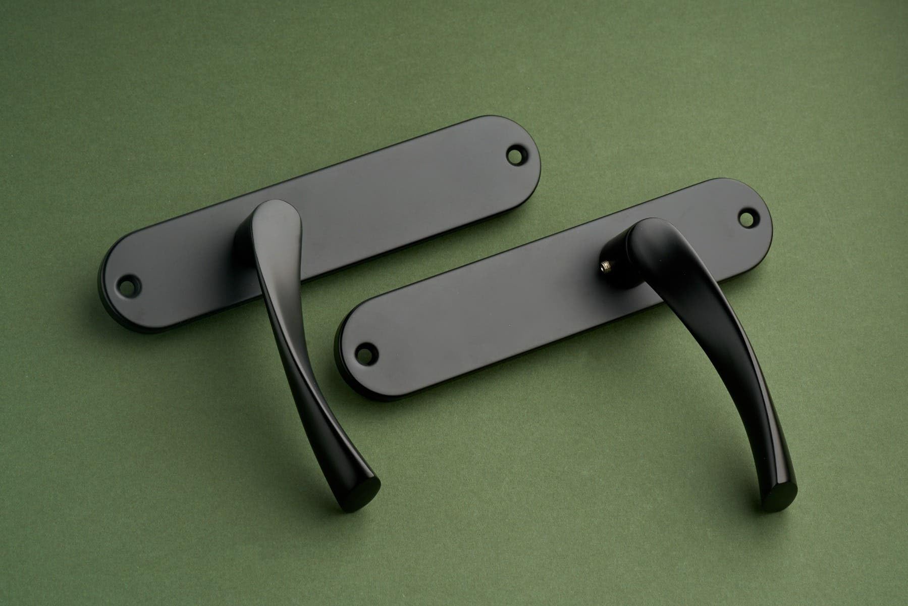 Designer Levers - Marvel Lever Latch Matt Black, Long Latch - Image 4