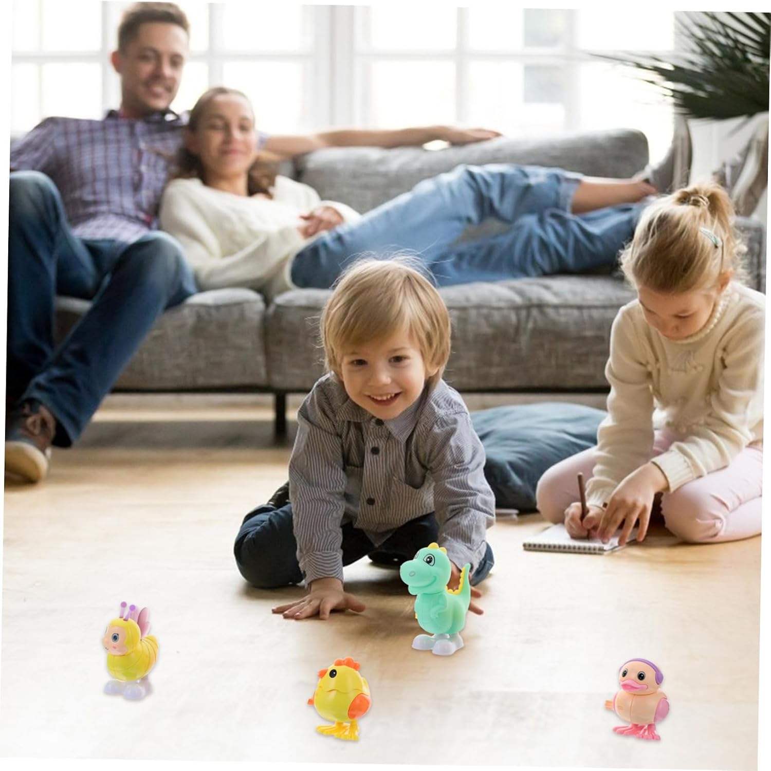 4Pcs Clockwork Animal Wind-up Playthings Fall Resistant Safe Cartoon Design Fun Windup for Boys Random Color