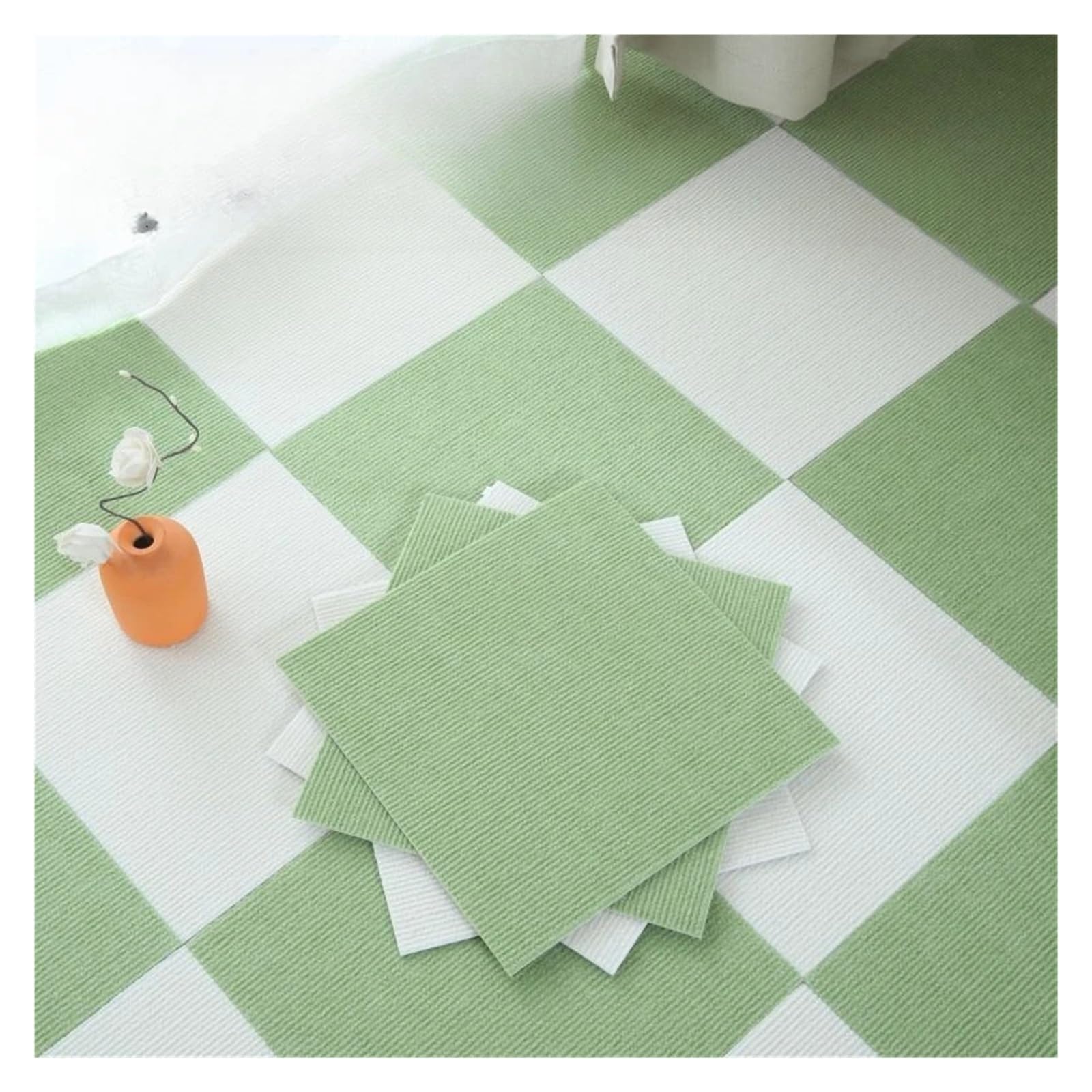 Dalles de Moquette Autocollantes, Carreaux de Moquette Auto-adhésifs Multicolores 30x30cm, 4 à 32 pièces, Tapis Sol Bureau insonorisé(White and Black,30x30cm 32pcs)