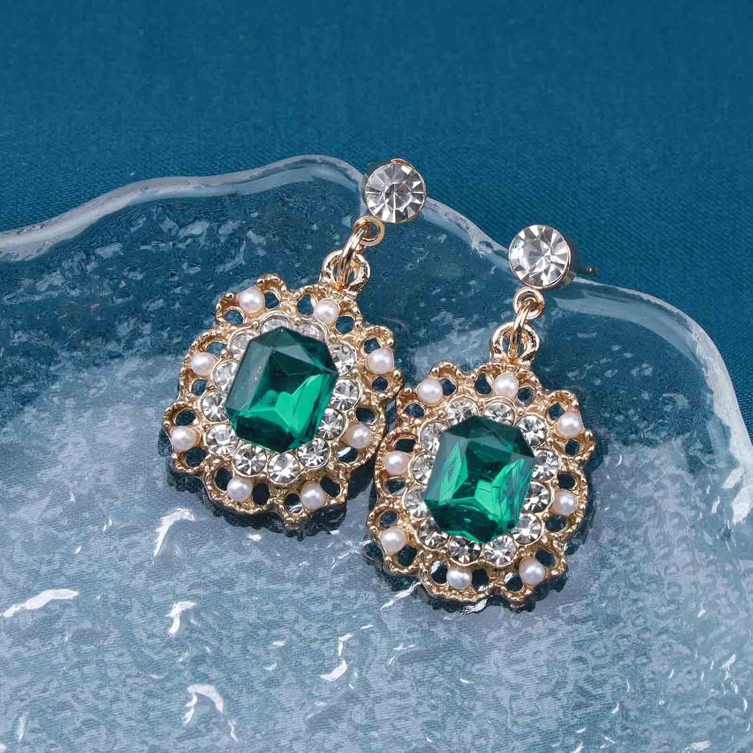 Vintage Emerald Green Dangle Earrings Emerald Crystal Earrings Gold Cz Rhinestone Drop Earrings Luxury Pearl Cubic Earrings Jewelry for Women - Image 5