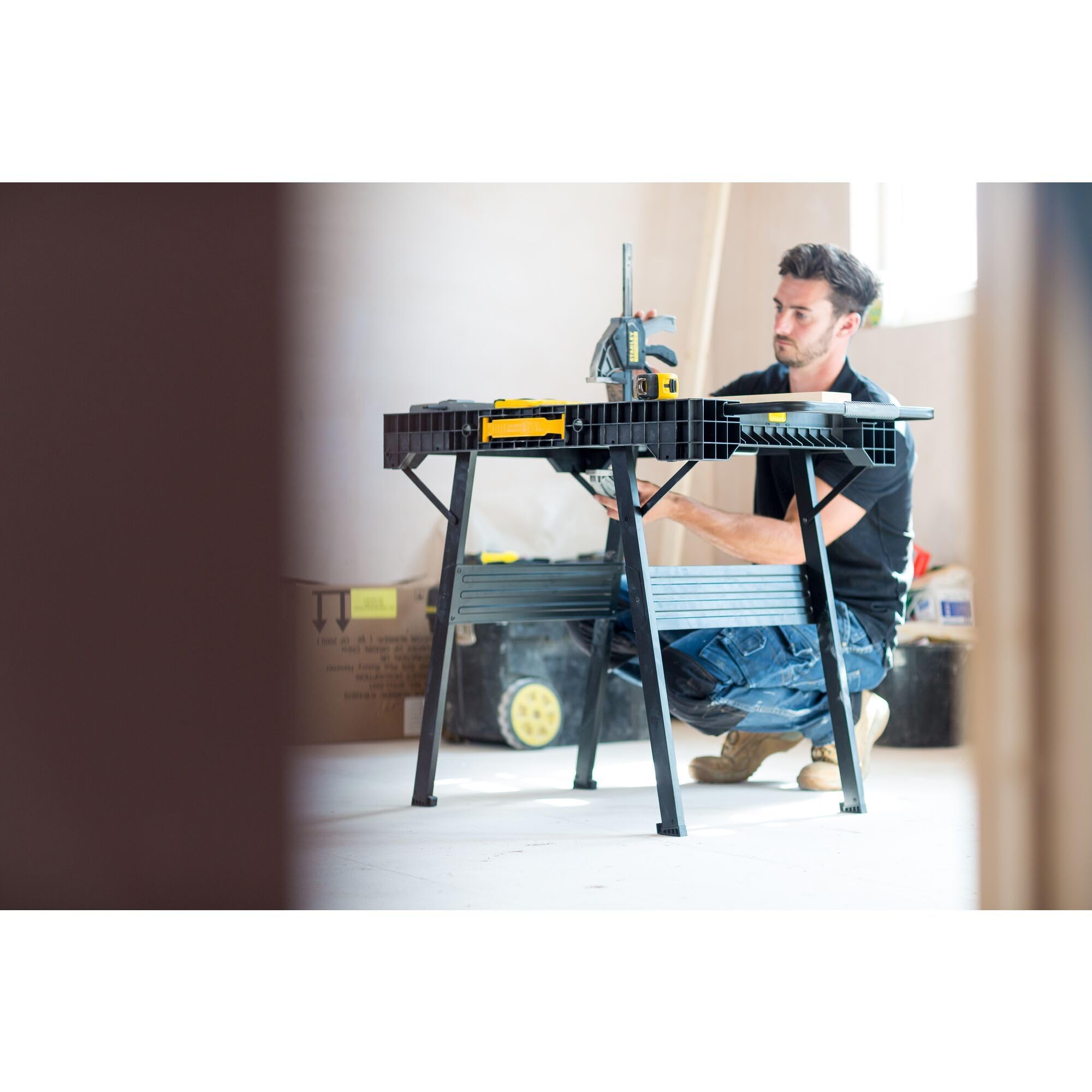 STANLEY FATMAX Express Banco da lavoro pieghevole - Piano di lavoro portatile con capacità di carico di 450 kg, compatibile con morsetti, peso di 10 kg, FMST1-75672