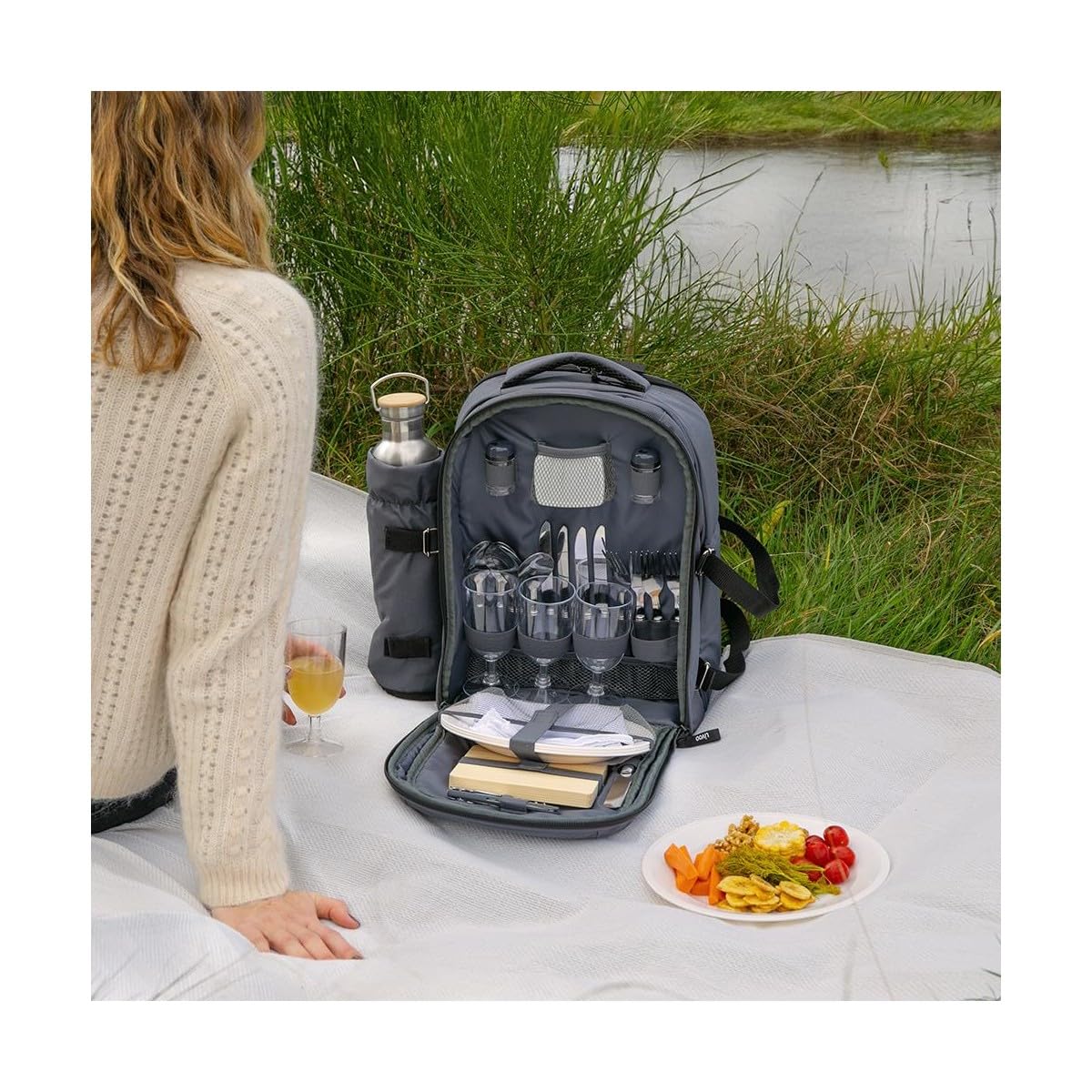 Livoo – Zaino Picnic 4 Persone SEP149 – 11L, 600D, Coperta Picnic Inclusa, 30 Accessori