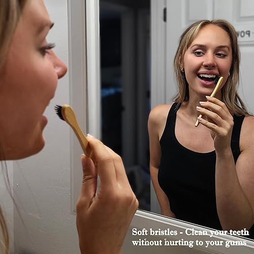 Vista 3 de Cepillo de dientes de bambú natural para blanquear los dientes con cerdas de carbón de bambú (paquete de 12 cepillos de dientes) Biodegradable