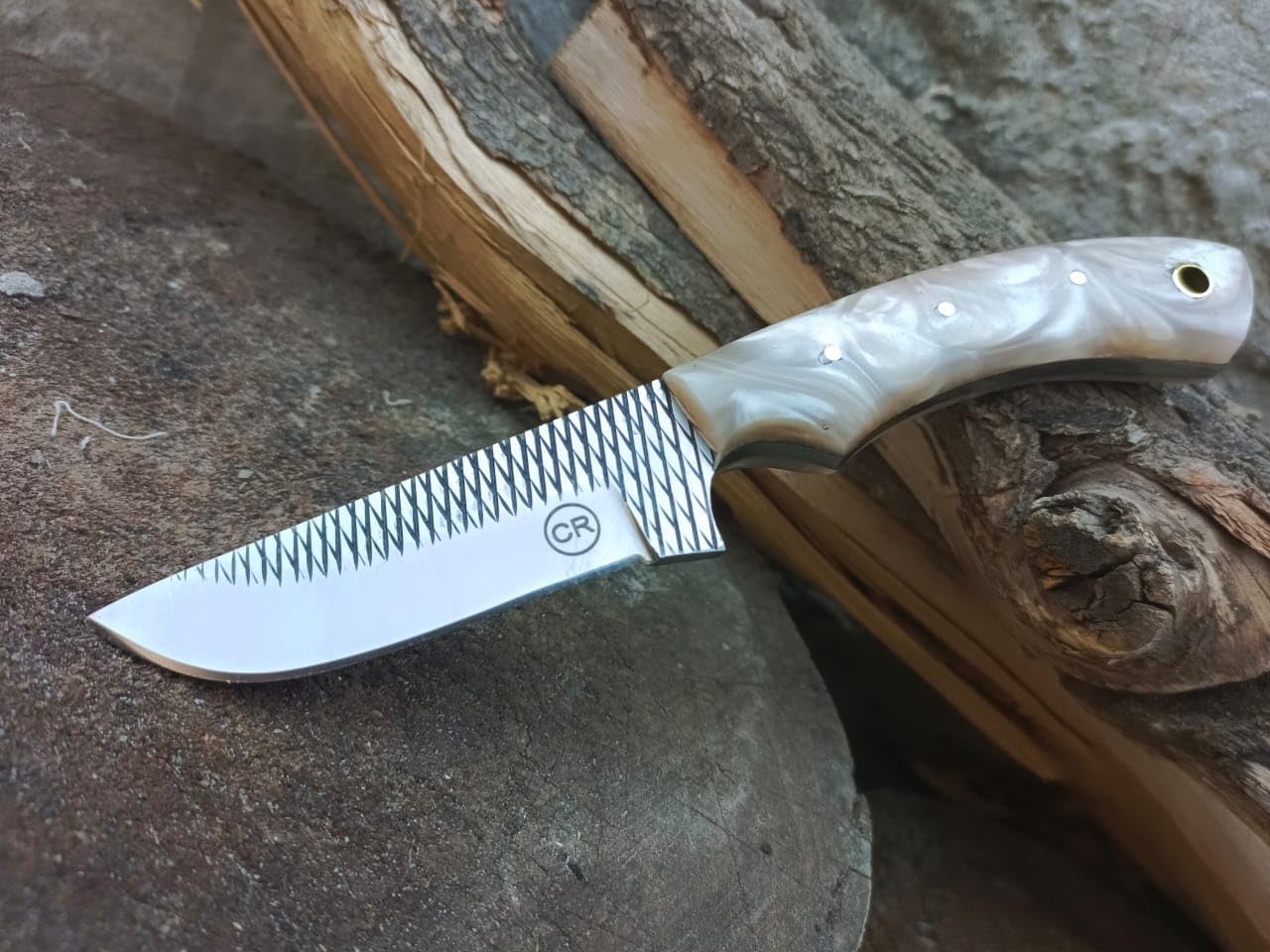 Handmade Custom Cowboy Rasp Steel Skinner Hunting Camping Fishing and Kitchen Knife, Resin Handle, Leather Sheath, 00111