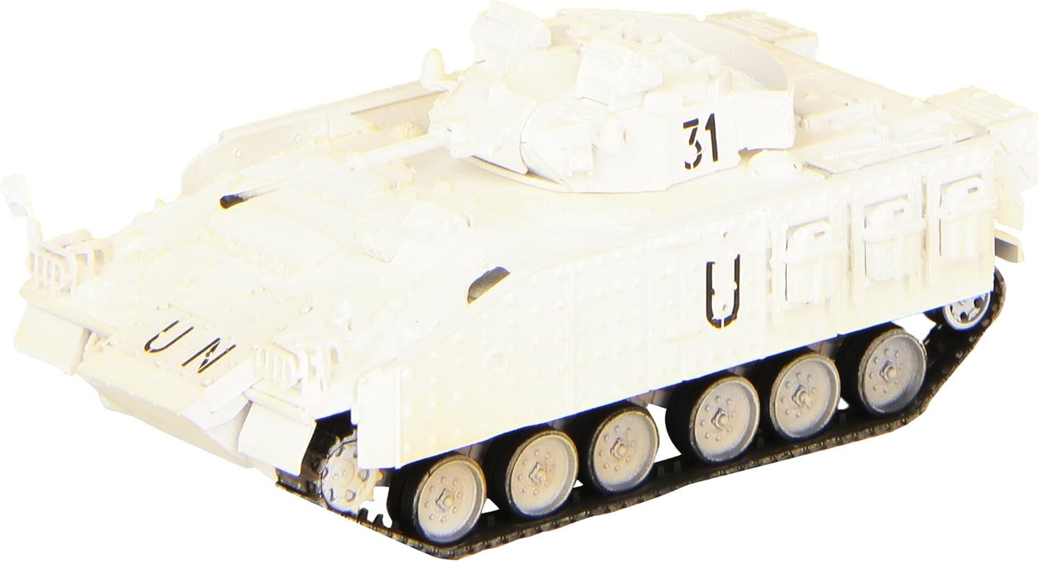 Easy Model 1:72 Scale MCV 80 Warrior 1st Bn, 22nd Cheshire REGT Model Kit