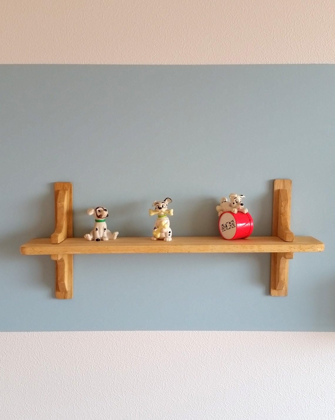 Amazon Co Jp 壁紙に貼るだけで磁石がつくシート ワンダーペーパーマグネット 接着面のり付き 480 1m ホーム キッチン