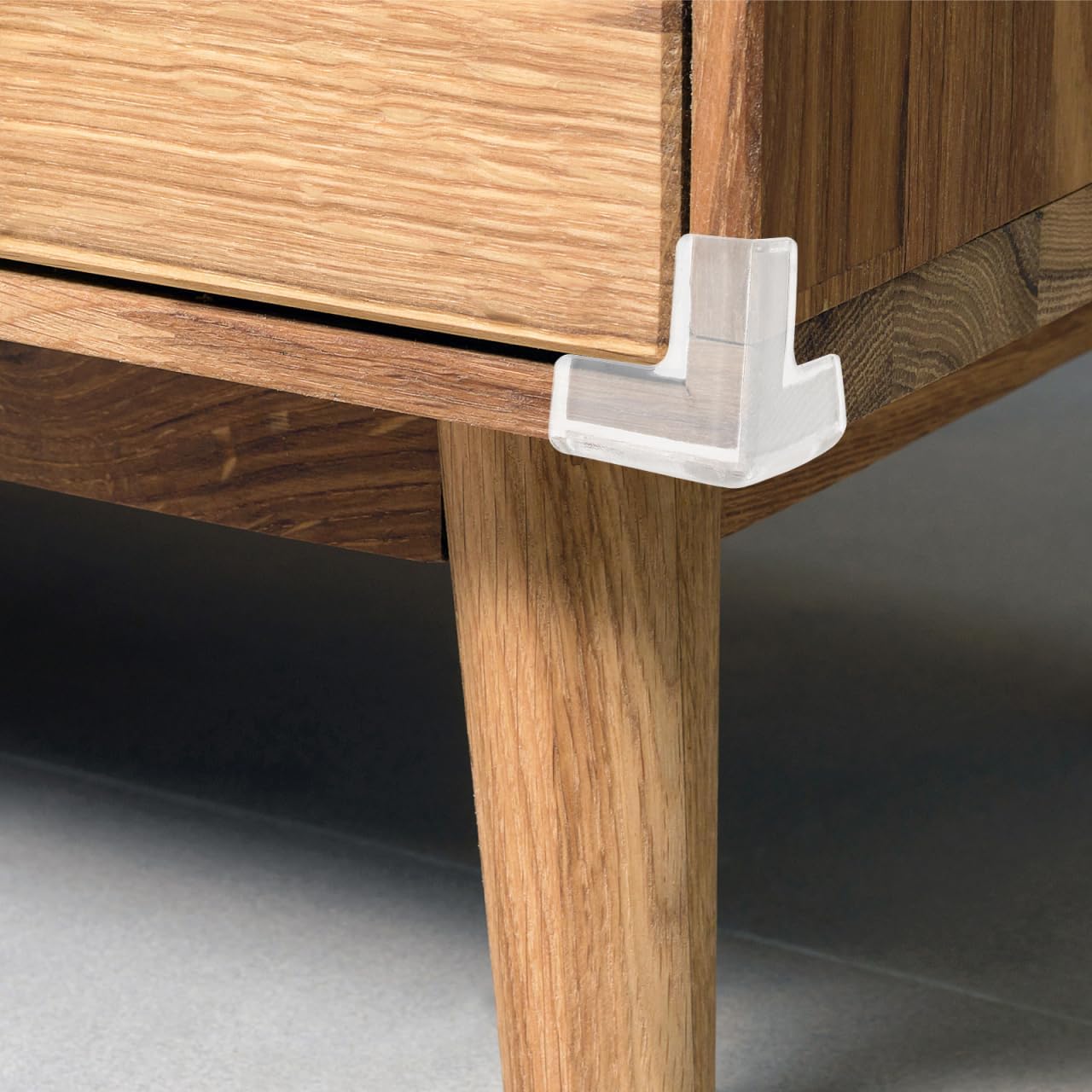 4Pcs Clear Corner Guards Proofing Furniture Edge Protectors for Tables Desks Transparent Safety Bumpers to Prevent Injuries Invisible Cushioning for