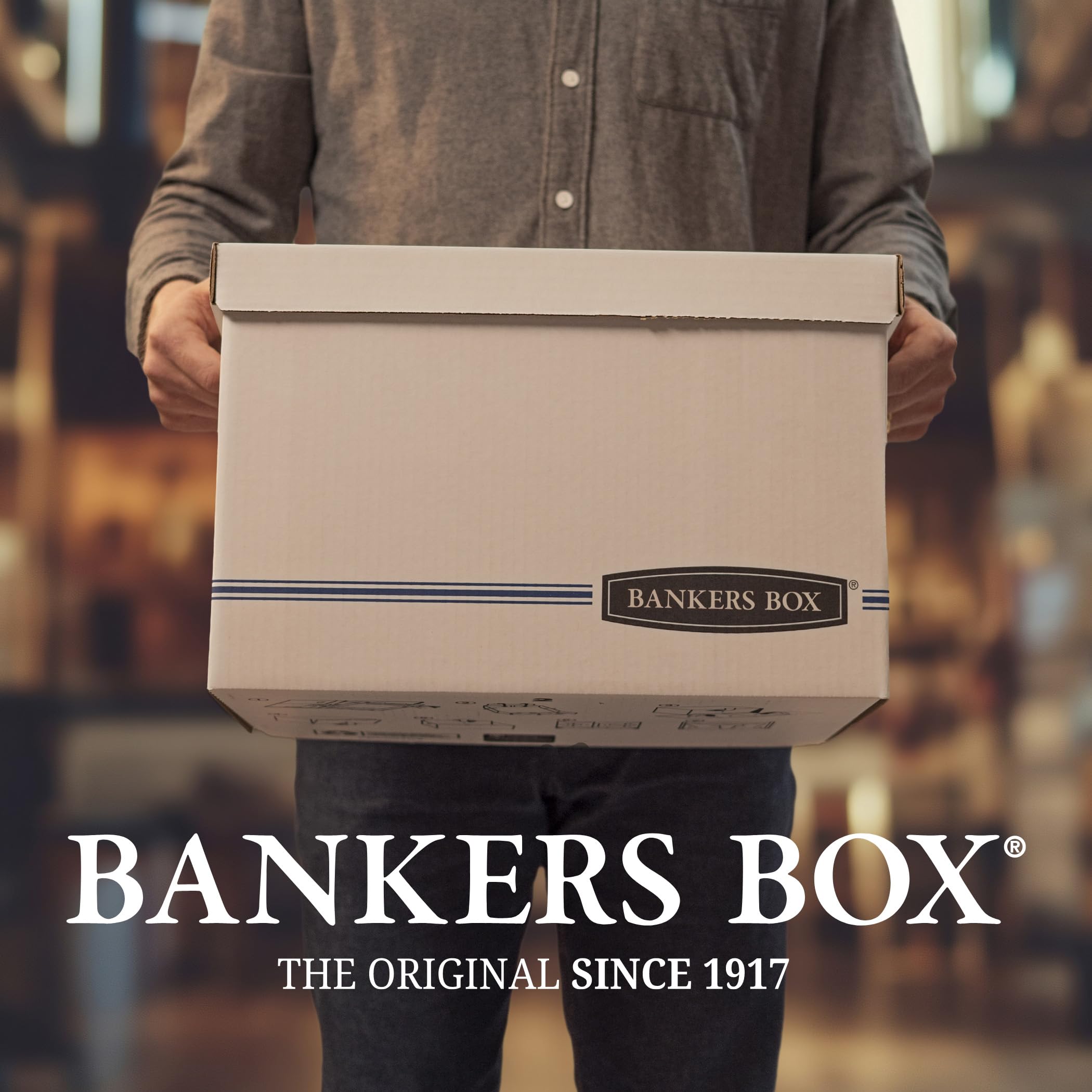 Bankers Box Stor/File dekorative mittelschwere Aktenaufbewahrungsboxen, FastFold, abziehbarer Deckel, Buchstabe/Legal, schwarz/grau Nadelstreifen, 4 Stück