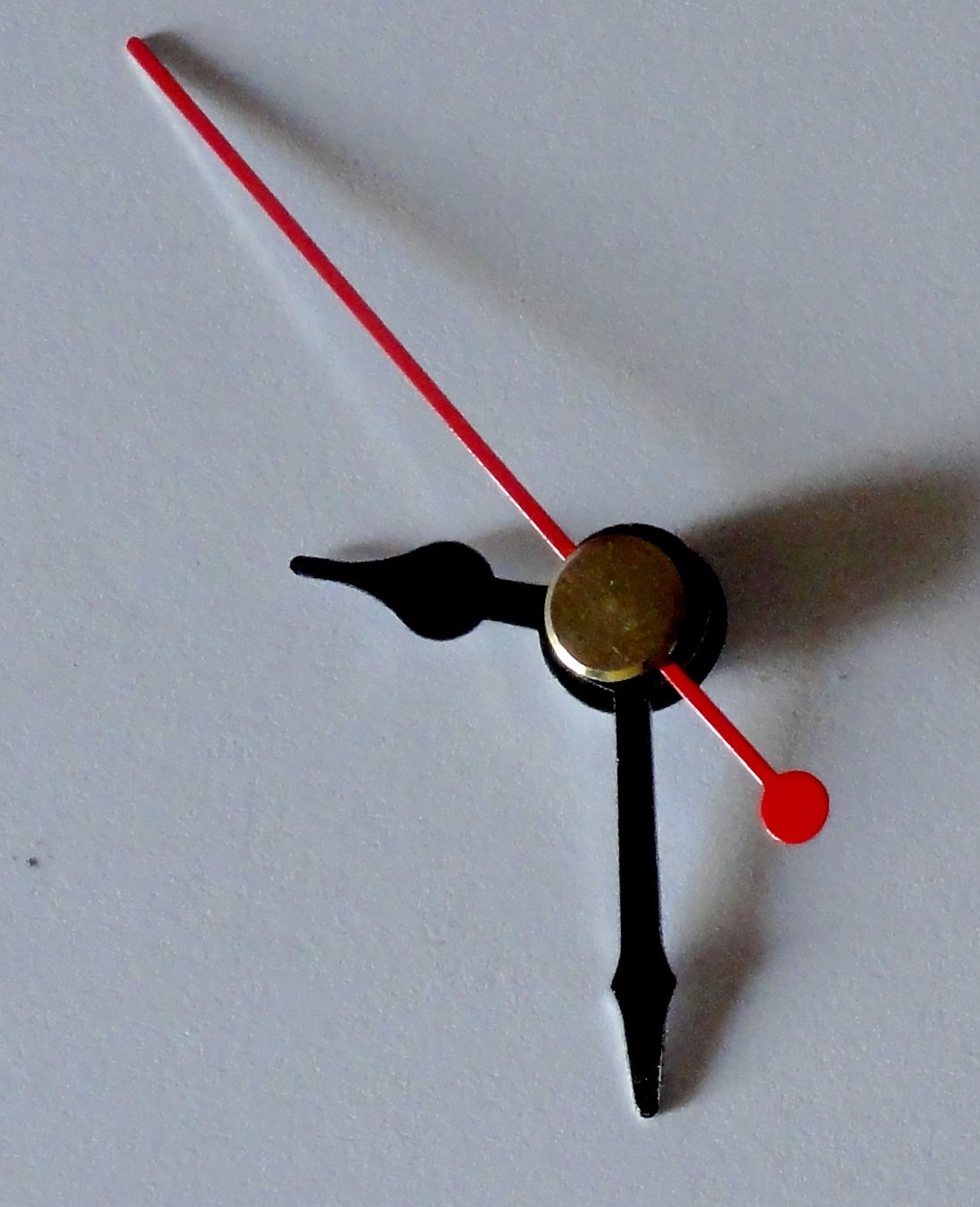 Vinyl Guru Black/Gold All Sizes Of Clock Hands In Or ( (Also Includes Red Second Hand), 24Mm (From Centre Spindle To Tip Of Minute Hand))