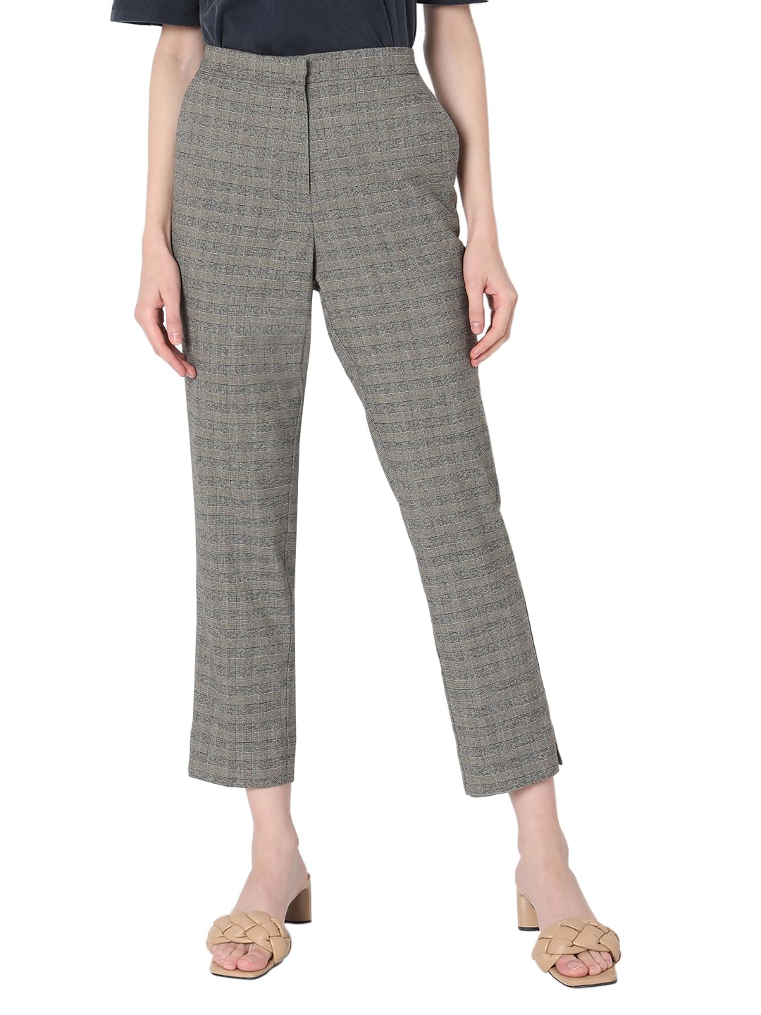Vero Moda Women's Slim Fit Pants in neutral