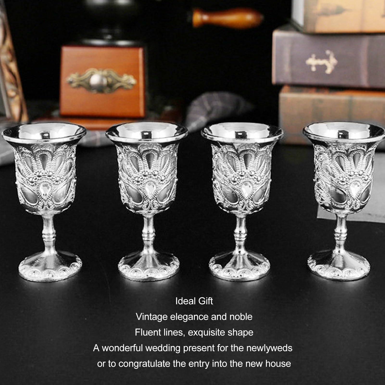 TOPINCN 2 teiliges Vintage Cocktailglas Set aus Metall, Cocktail Silberweinkelche aus Metall, Retro Weinglas für Party, Büro, Hochzeit, Jahrestag