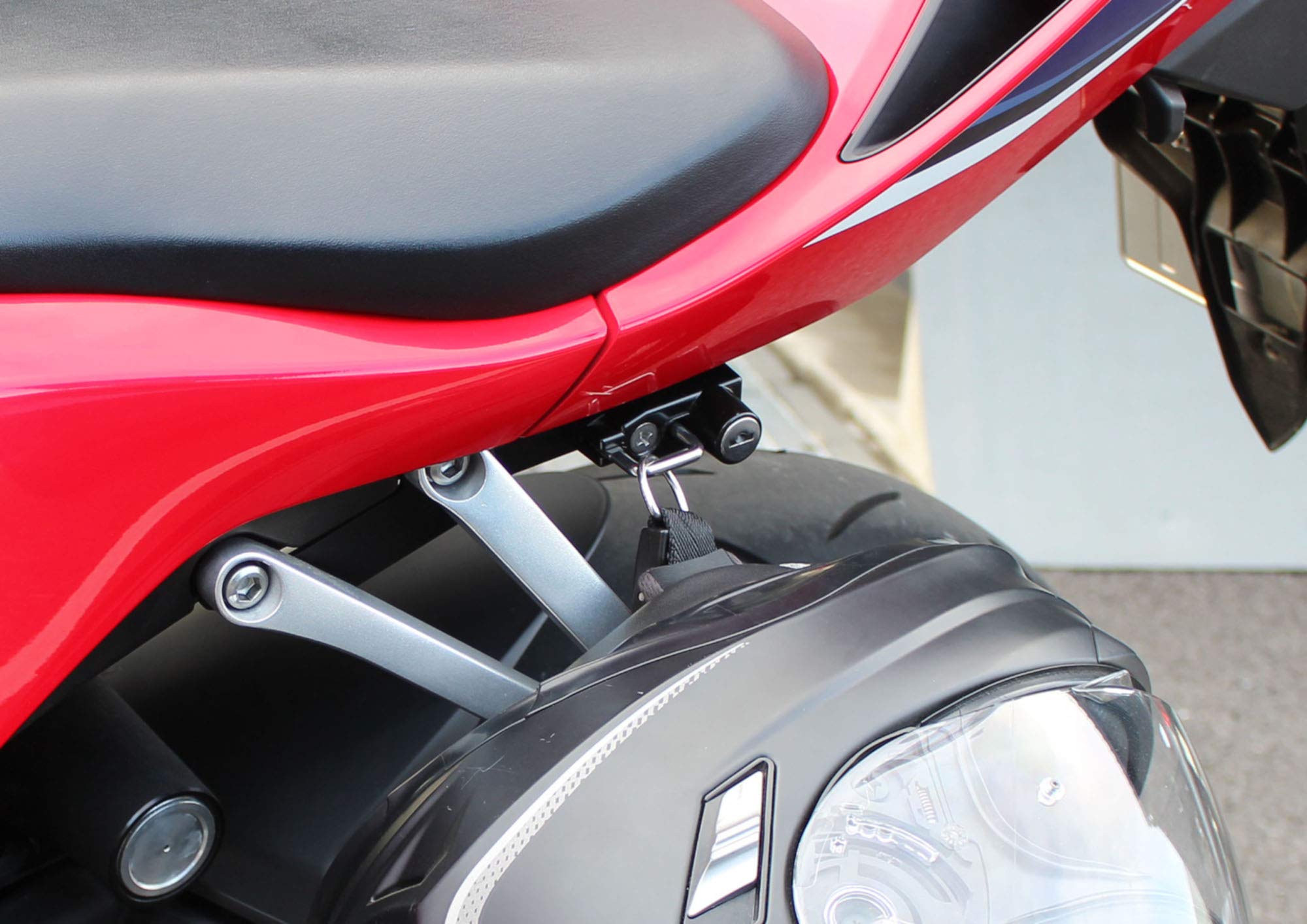Amazon | キジマ(Kijima) バイクパーツ ヘルメットロック ホルダー 