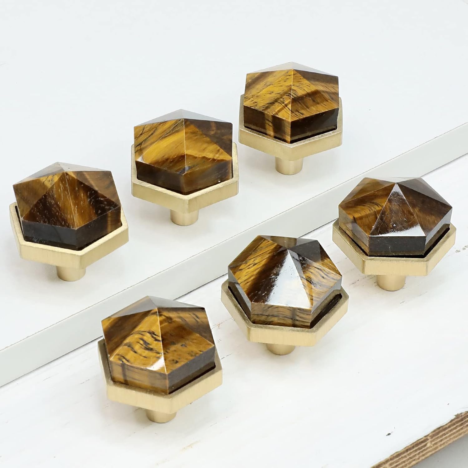 SUNYIK Pack of 2 Hexagonal Tiger's Eye Cabinet Knobs with Screws, Faceted Stone Crystal Drawer Knobs Pulls Handle for Cupboard Kitchen Wardrobe Door Decor