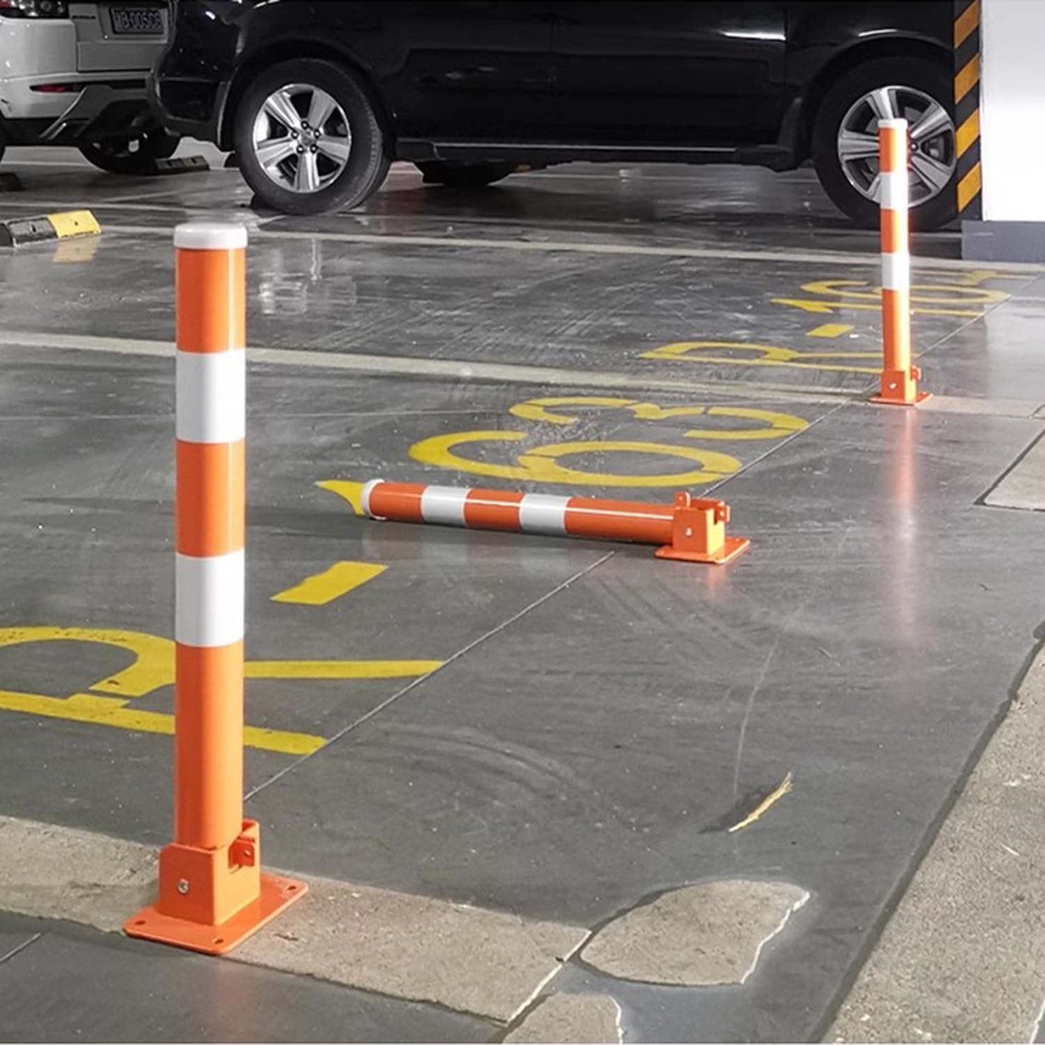 Paletto di Sicurezza Pieghevole per parcheggio Auto, barriera di Sicurezza per Garage con Serratura, Colonna di Avvertimento Riflettente Anti-parcheggio, con Lucchetto e bulloni