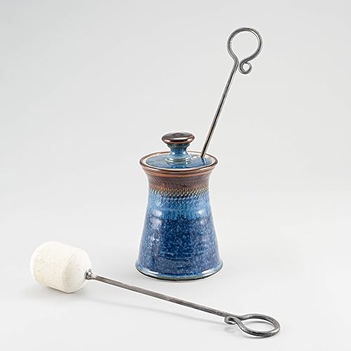 Miniatura 1 de Georgetown Pottery Encendedor de fuego Cape Cod hecho a mano Hamada y olla de fuego azul con hierro y esteatita para chimenea, estufa de leña,