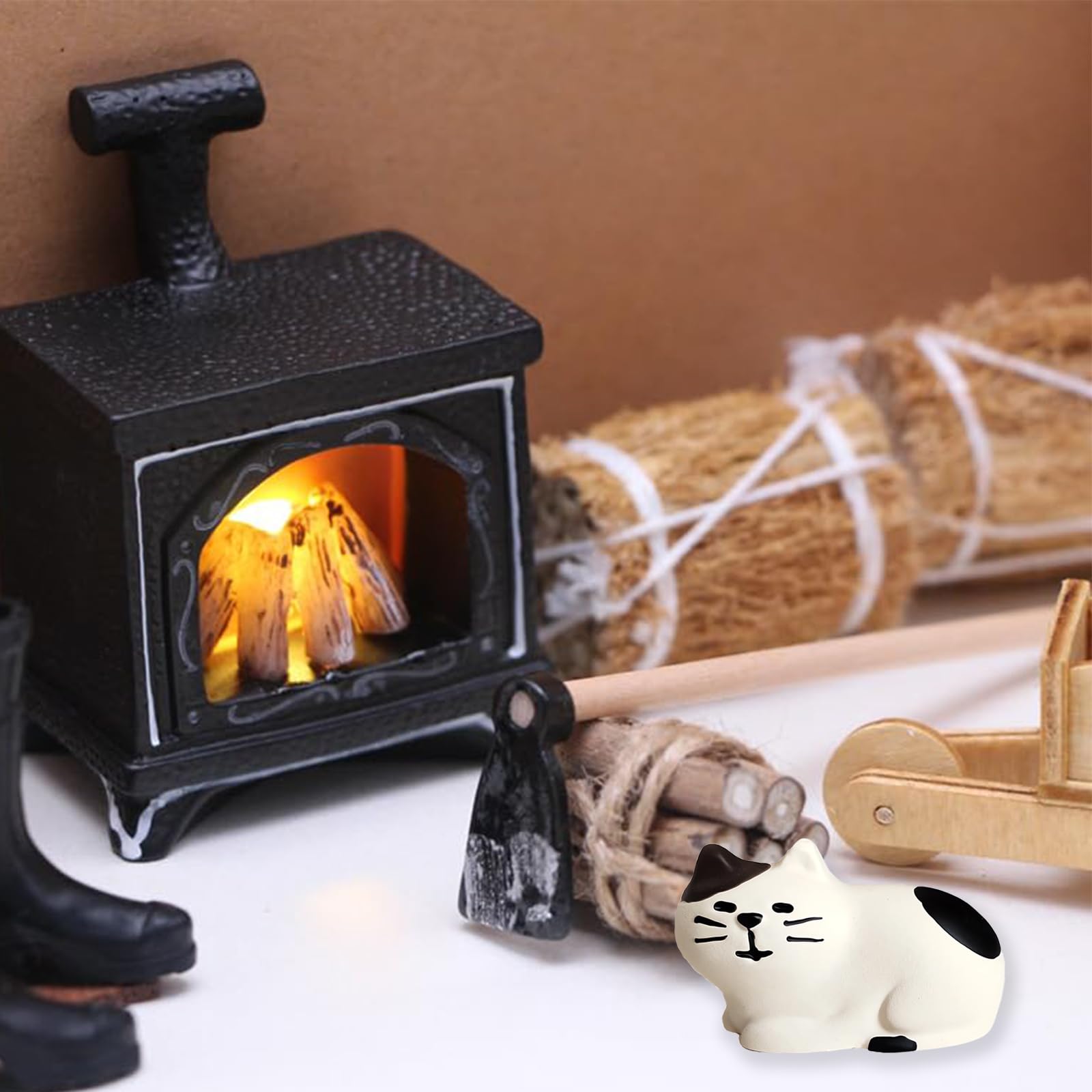 Mini Cheminée LED Pour Maison De Poupée – Feu De Camp Avec Lutin Et Bûches – Échelle 1/12 – Déco Noël