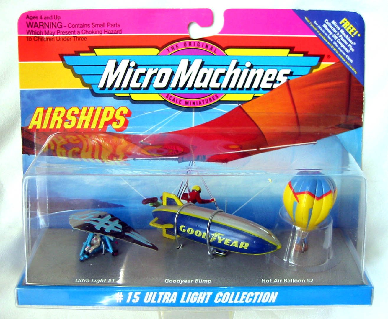 Galoob Micro Machines Ultra Light Collection Airships #15 Toy Set - (Ripped Blister Card)