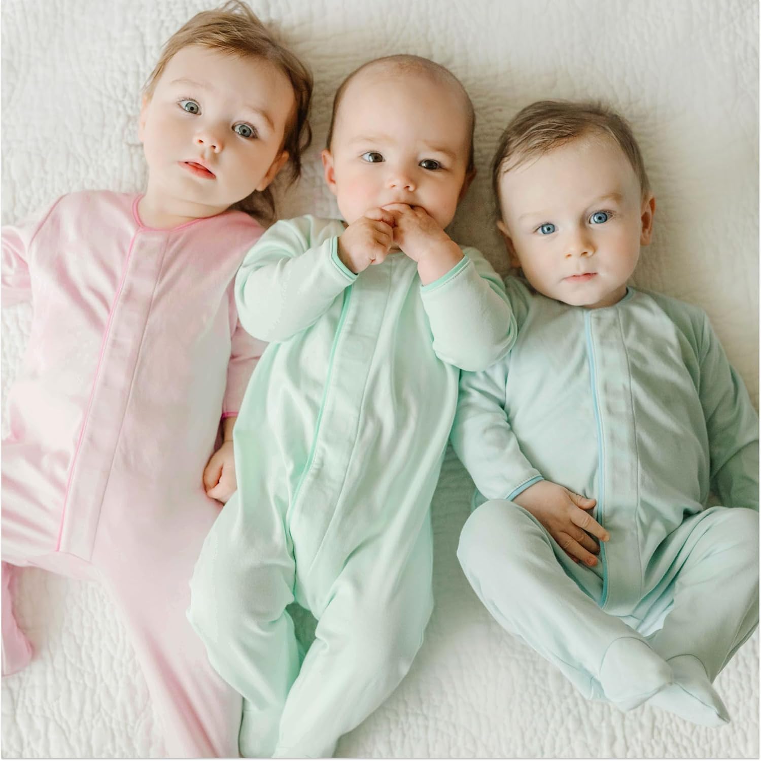 Magnetic Baby Footie – Pima Cotton One-Piece Onesie, Silicone-Sealed Closures, Unisex NB-12M