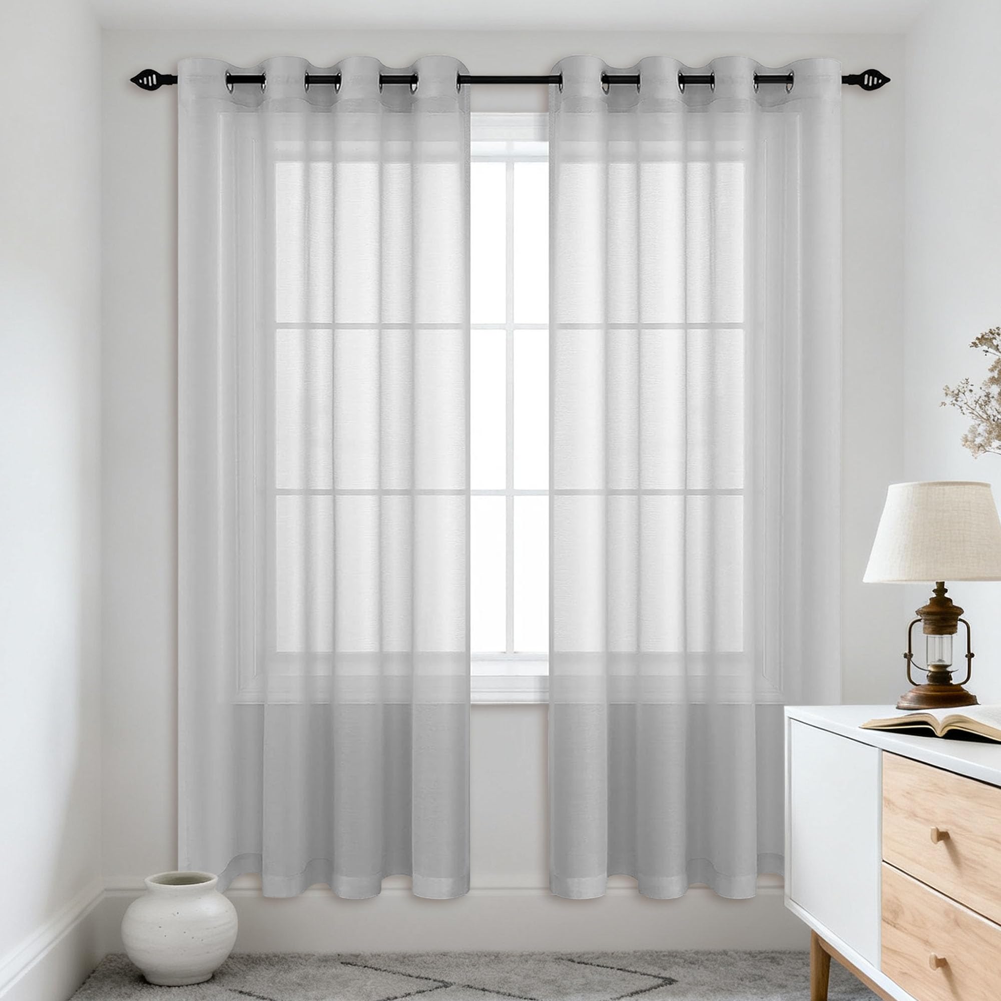 Rideau voilage gris clair 100x280 cm à oeillets pour habiller les fenêtres du salon et de la chambre