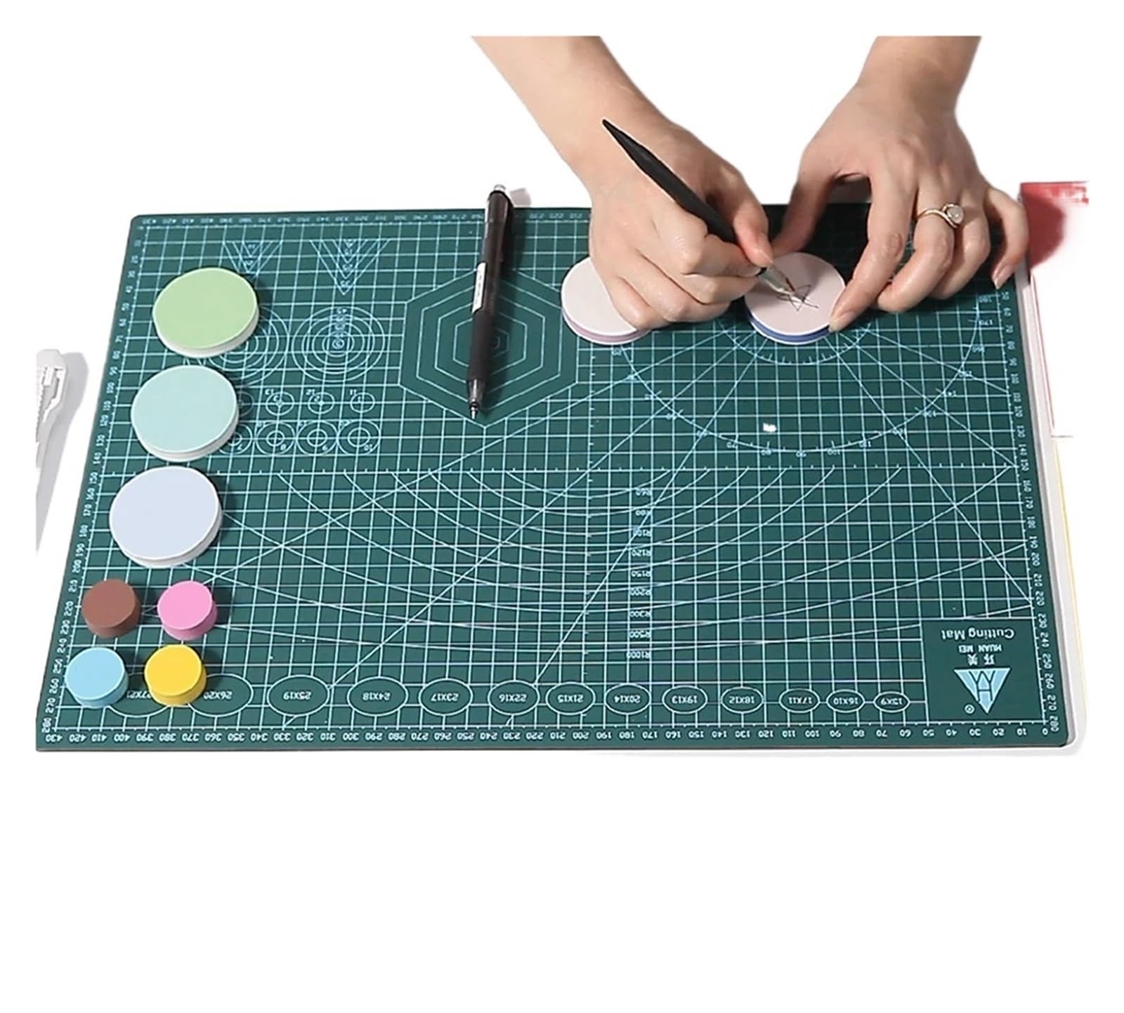 Self-Healing Cutting Mat Self Healing Cutting Mat Gridded Board Double-Sided PVC Cutter Plate 3 Layer Pad For Scrapbooking DIY Projects