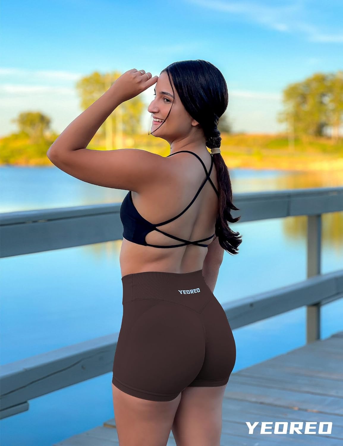 YEOREO Scrunch Butt Workout Shorts Women 3.5" Seamless V Cross Waist Sport Gym Amplify Shorts - Image 3