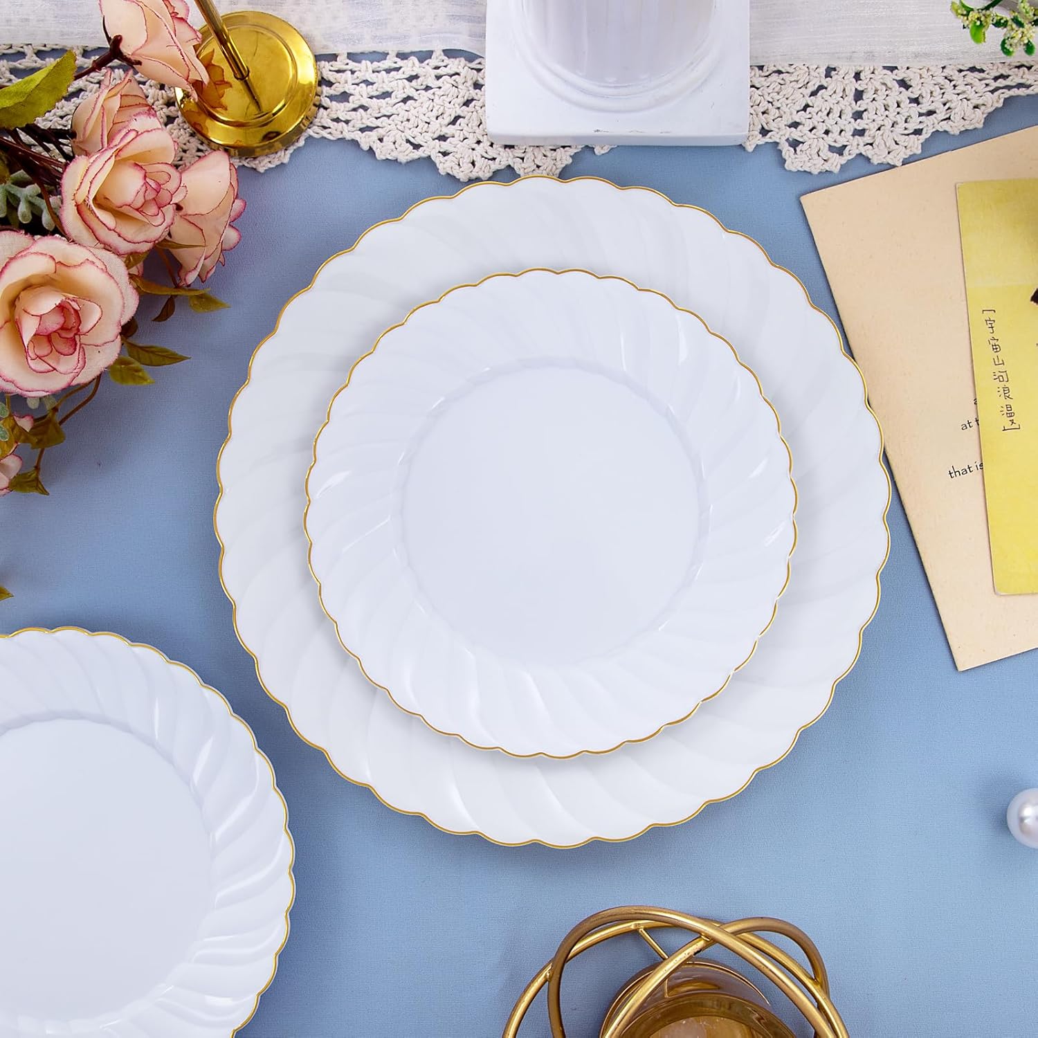 U-QE 100 Pieces Gold Plastic Plates - Premium White Plastic Plates for Party, Wedding and Daily Use Including 50PCS 9 '' Plastic Dinner Plates & 50PCS 6.5 '' Plastic Dessert Plates