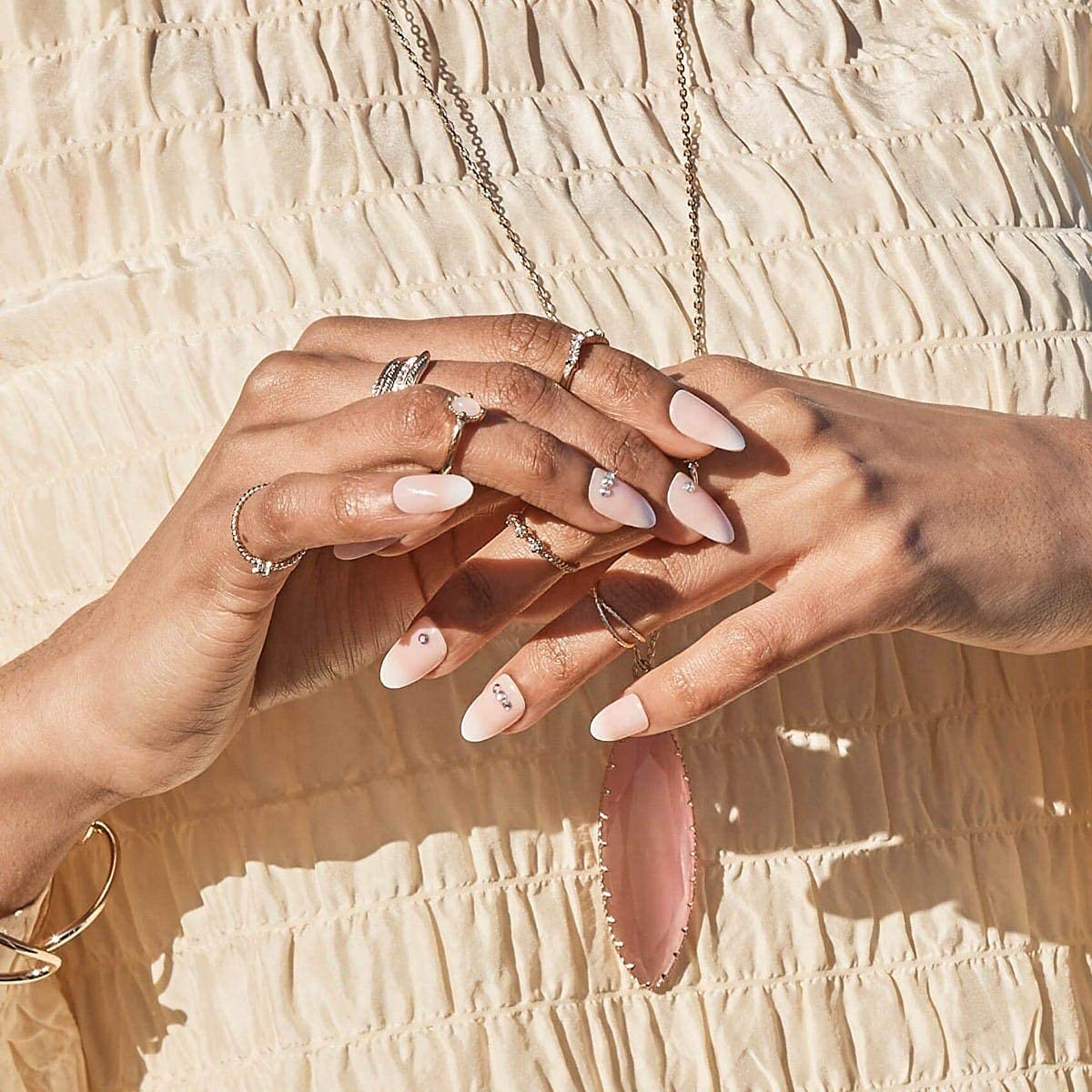 KISS Impress Medium - Awestruck