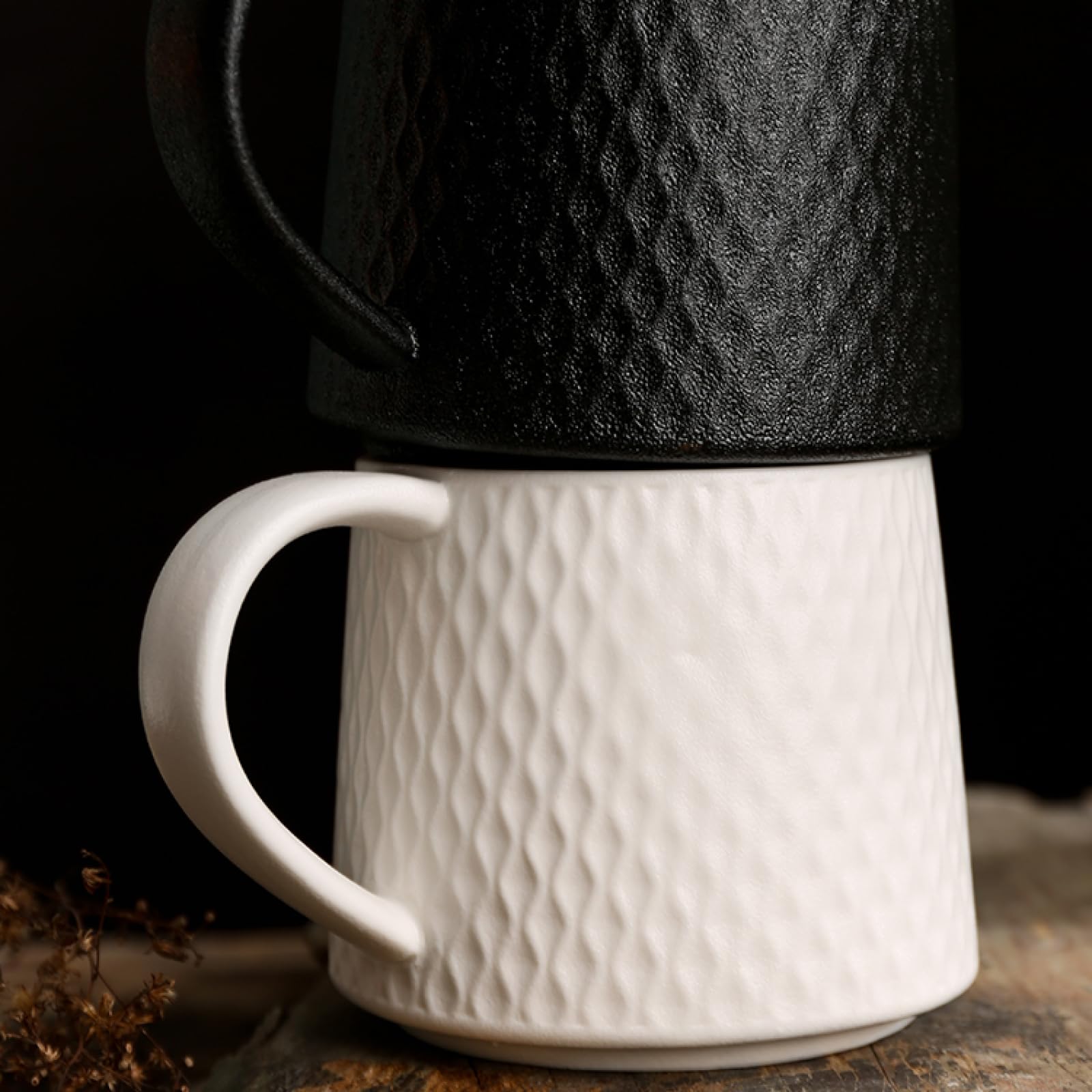 Juego de Taza y platillo de cerámica Minimalista de Lujo de 280 ml – Tazas Premium Europeas para Latte/Cappuccino | Apto para Uso doméstico y de Oficina (Taza a Rayas B)