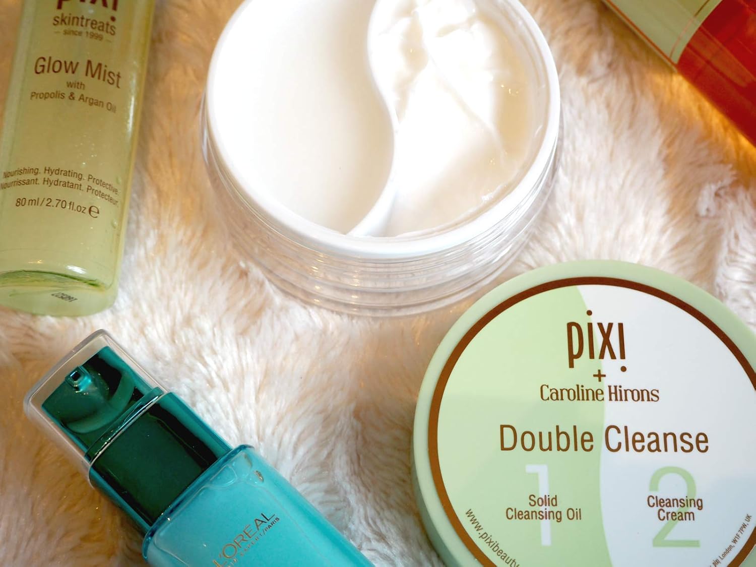 Pixi Double Cleanse by Caroline Hirons | 2-in-1 Solid Cleansing Oil & Cream Cleanser | Removes Makeup, Sunscreen & Impurities & Nourishes Skin | Fragrance-free | 1.69 fl oz/2 x 50 ml