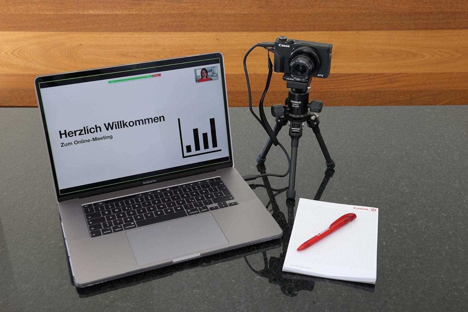 Canon PowerShot G7 X Mark III (Noir) - Appareil Photo numérique avec capteur 1 Pouce et vidéo 4K - Idéal pour Le vlog - Wi-FI et Bluetooth - Adopté par Les Créateurs Nomades