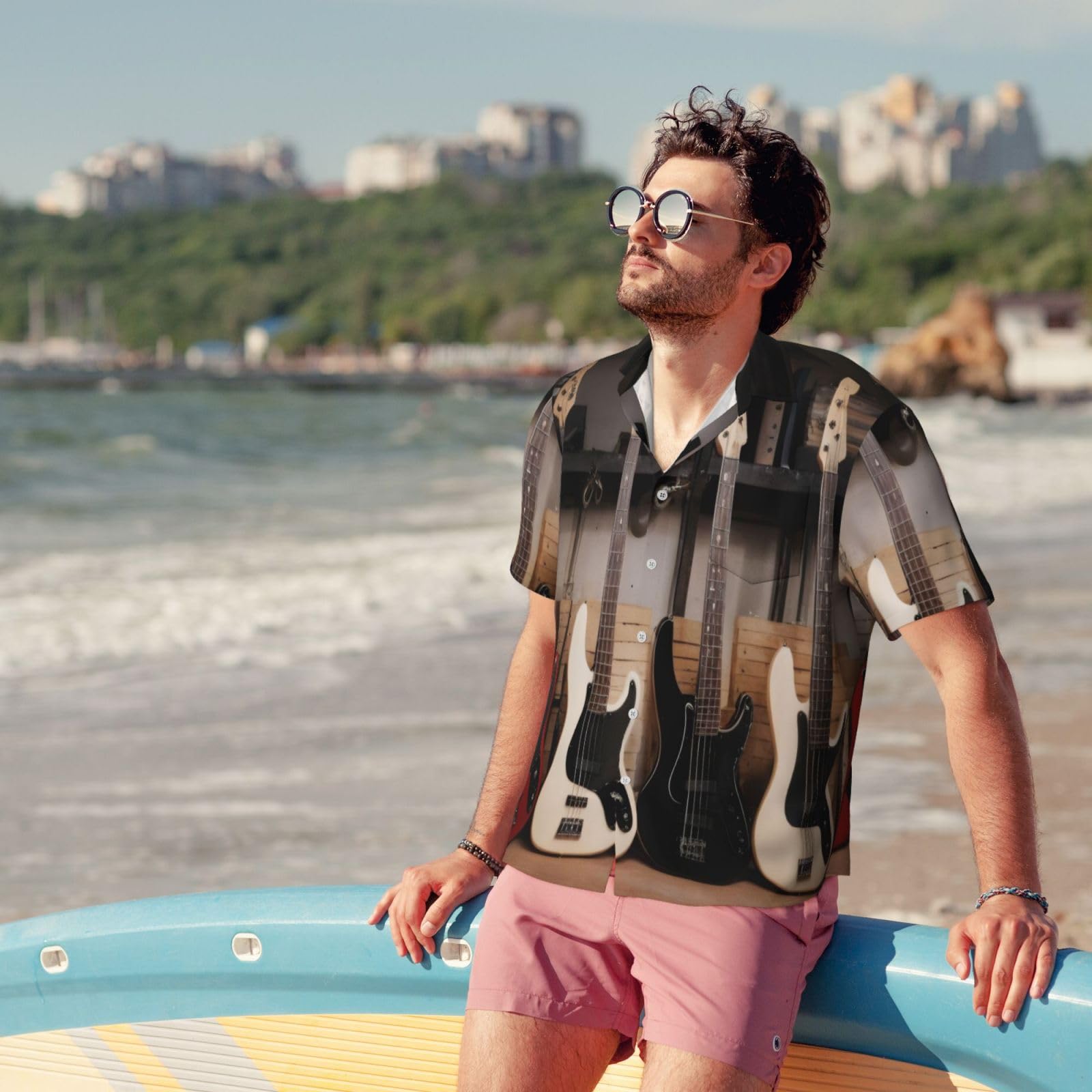 Chemise décontractée à manches courtes pour homme - Guitare basse - Instruments de musique - Chemise d'été boutonnée de plage avec poche | Chemises hawaïennes pour homme