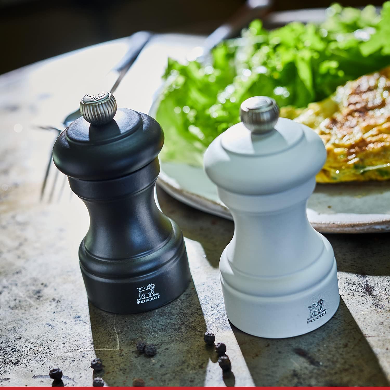 PEUGEOT - Mühlenset Bistro 10 cm Pfeffermühle und Salzmühle - Stahlmahlwerk - Klassische Mahlgradeinstellung - Aus Holz mit PEFC-Siegel - Schwarz Weiß
