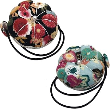 FeiHong 2 Packs Wrist Strap Pin Cushions Sewing Wearable Pincushion Needle Cushion with Elastic Wrist Belt