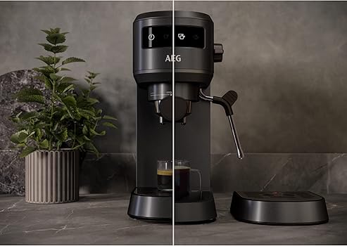 EC6-1-6BST Cafetera Espresso para Café Molido,Capuccino y Monodosis, Sistema Anti-goteo, Filtro Extraible, Vaporizador leche, Apagado Automático, Calentador de tazas, Depósito agua 1L, Negro5