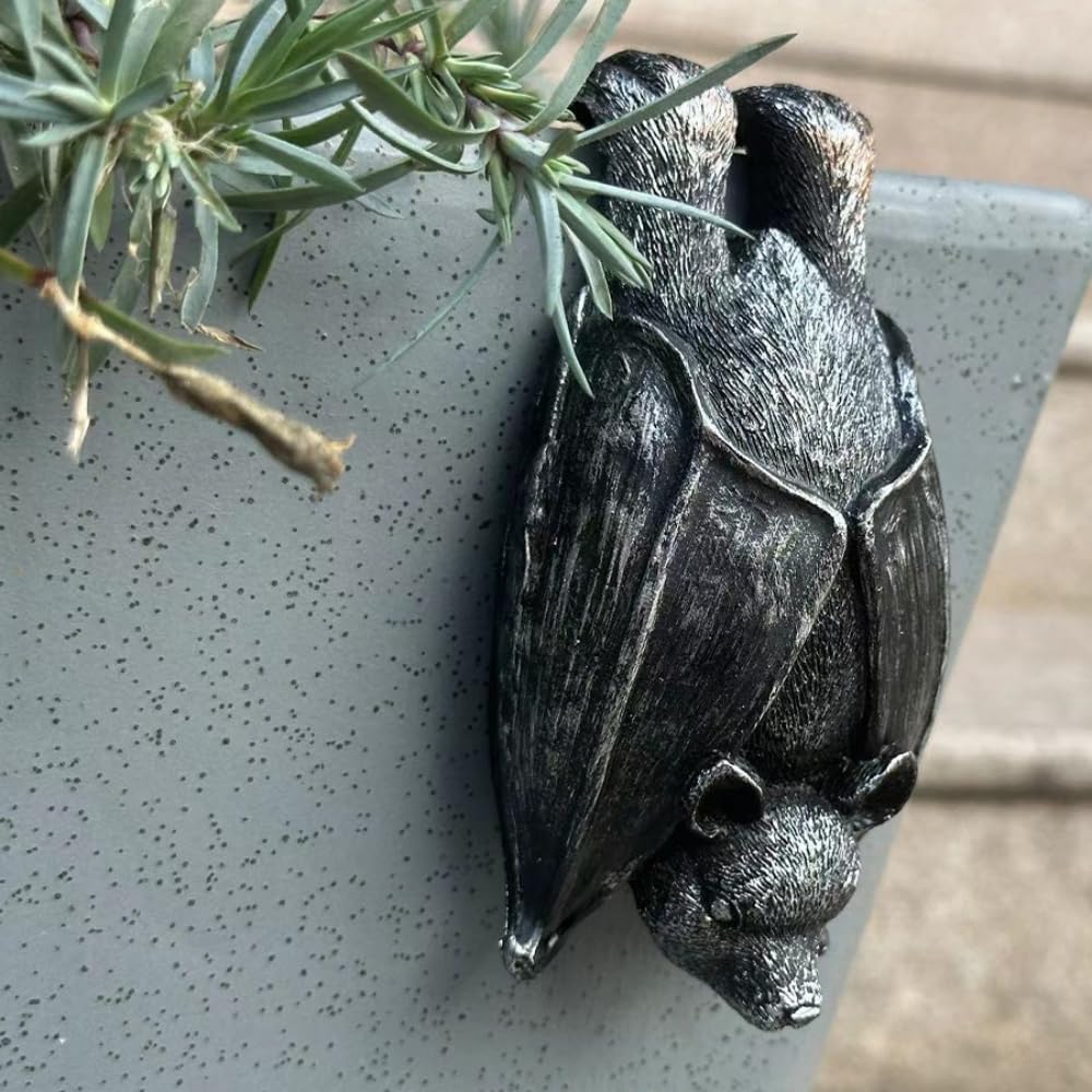 Hollylife Halloween Hanging Bat Statue Bat Shaped Flower Pot Ornament Garden Decoration Bat Pendant Resin Crafts Outdoor Animal Bat Plants Pot Vase Decoration Hanger Home Office Decoration - Image 4