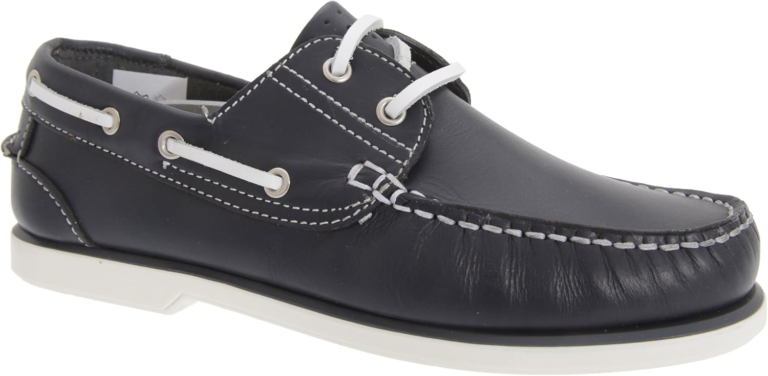 moccasin boat shoes