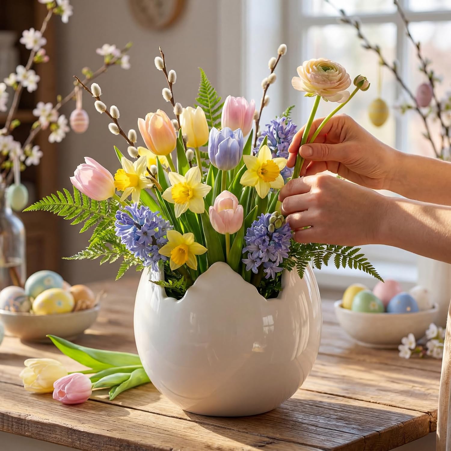 Leinuosen 6.7 Inch Ceramic Easter Egg Vase, Large White Eggshell Flower Planter Pot, Spring Decorative Plant Bowl Flower Vase for Easter Spring Farmhouse Home Garden Office Decorations Gifts (Solid)