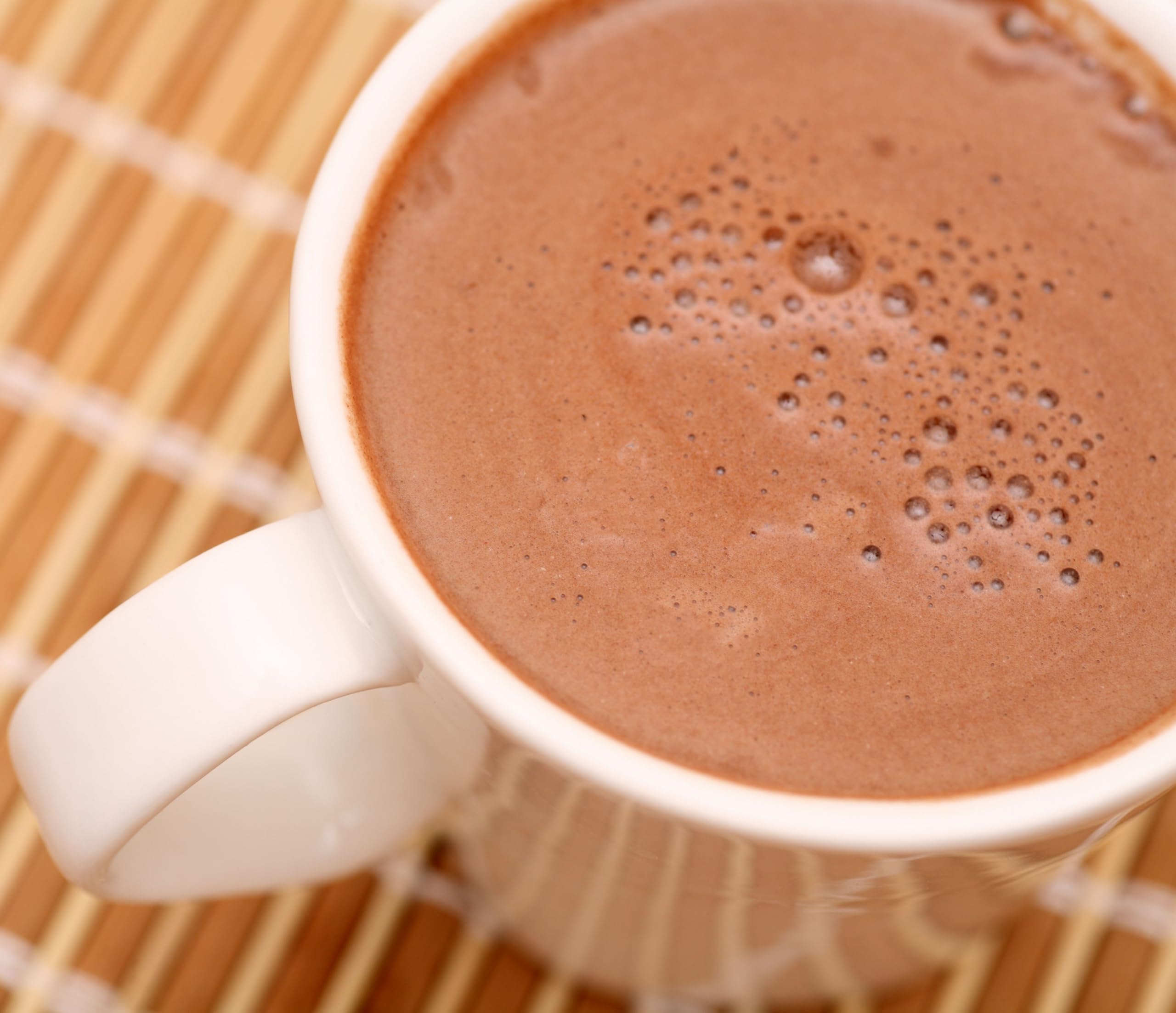 CHOCO SECRETS Vollmilch Schokodrops ohne Zuckerzusatz 600g - Milk Chocolate Chips, gesüßt mit Maltit - Vollmilch-Schokoladen-Drops zum Backen, Naschen und für Desserts