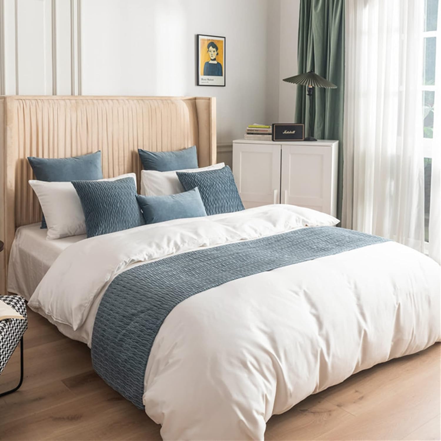 Grey Bed Scarf for Foot of Bed, Velvet Bed Runner Pleated TextuGrey Bedding Cover Throw Both Sides Hotel Bed Mat for Queen/King Size Bed, 45 x 240cm