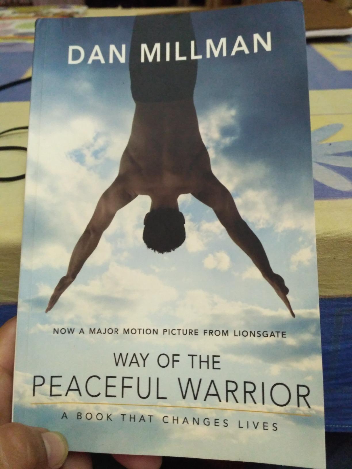 Way Of The Peaceful Warrior : Millman, Dan: Amazon.in: Books
