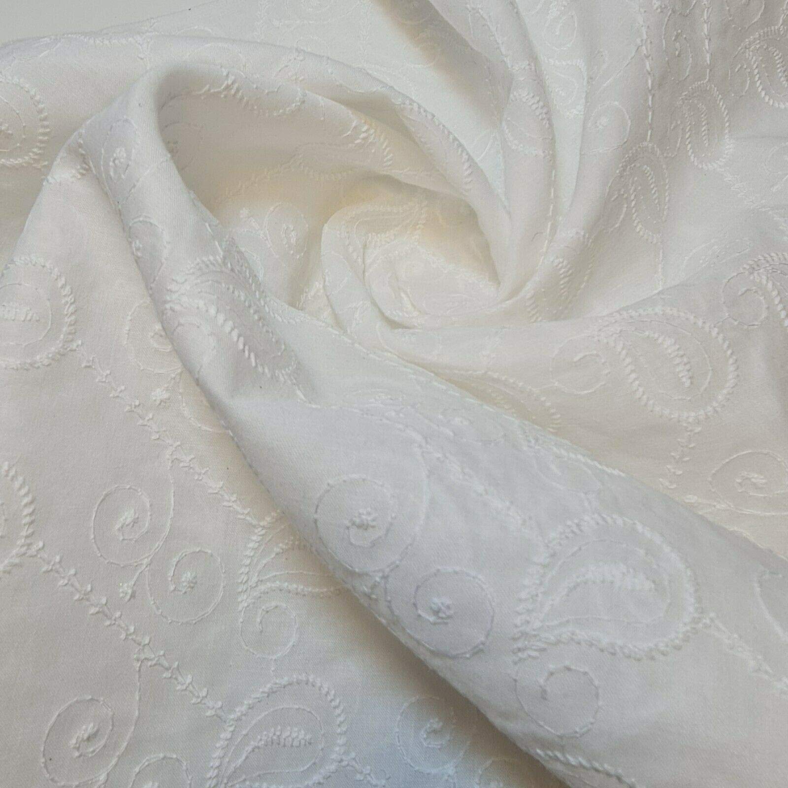 White 100% Cotton Broderie Anglaise Embroidery Premium Dressmaking Fabric 44" (Design 2)
