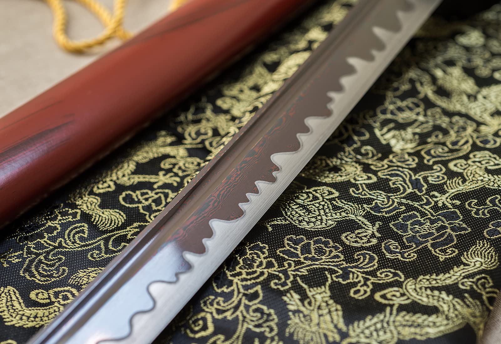 40 Zoll Katana Japanisches Samurai-Schwert Handgeschmiedet, 1060 Kohlenstoffstahl Roter Damaststahl, Echtes Full Tang mit Eisen-Tsuba, Für Sammler und Dekoration