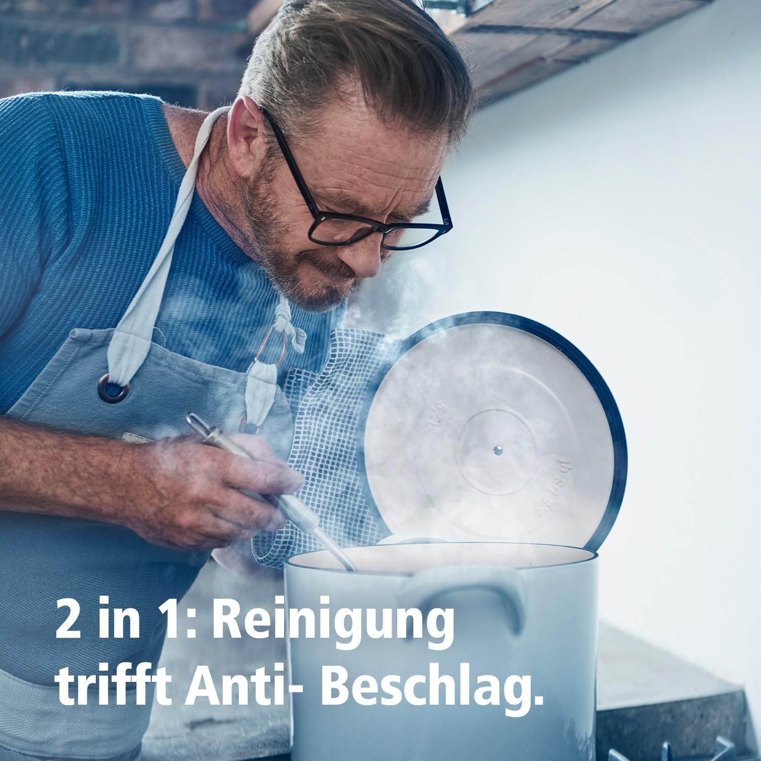 ZEISS Spray anti-appannamento con contenuto da 240 ml con 5 panni anti appannamento per una lunga protezione contro l'appannamento anche in caso di elevata umidità
