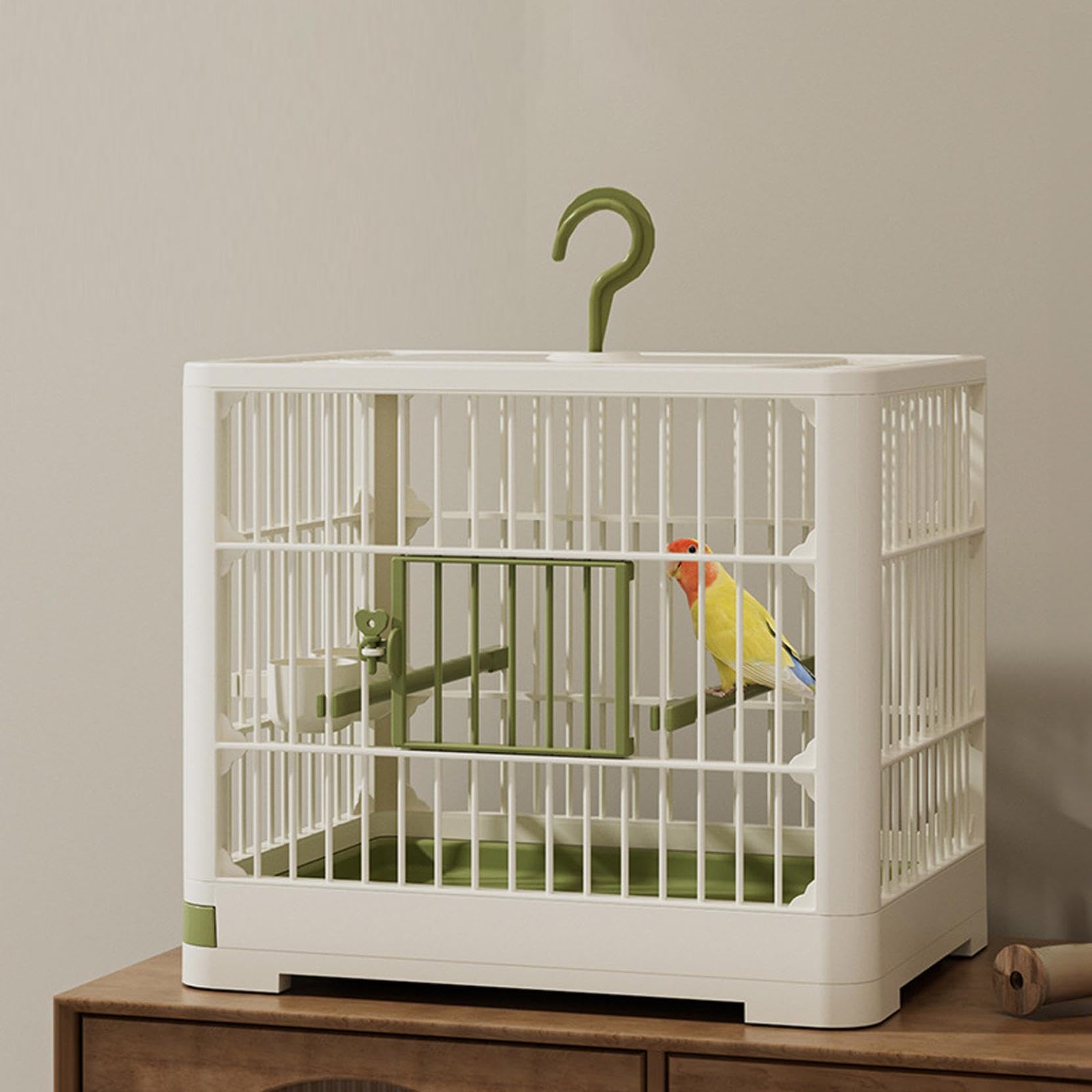 Cage de transport pour petits oiseaux, portable, légère, avec perche sur pied, pour perroquets, perruches, calopsittes, inséparables, plateau amovible et poignée à crochet (blanc et marron)